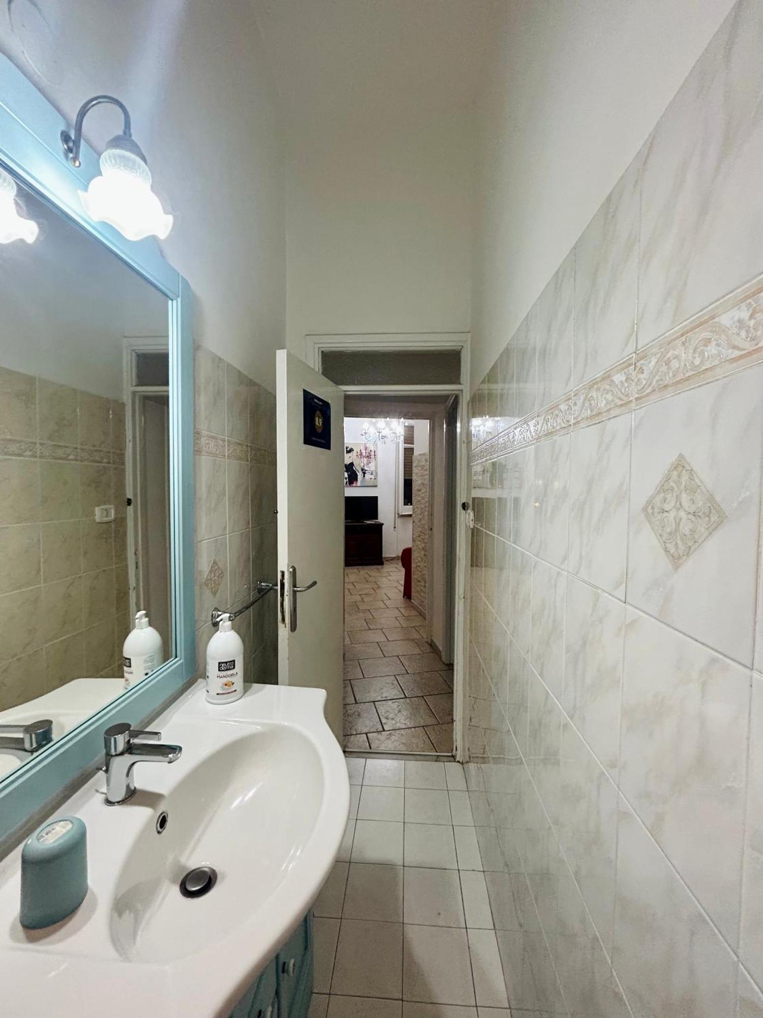 Holiday House Maurizio Formia Exterior photo